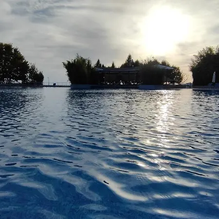 Pool And In Marina Cape Apartament Aheloy