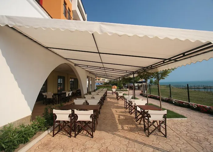 Appartement Pool And In Marina Cape